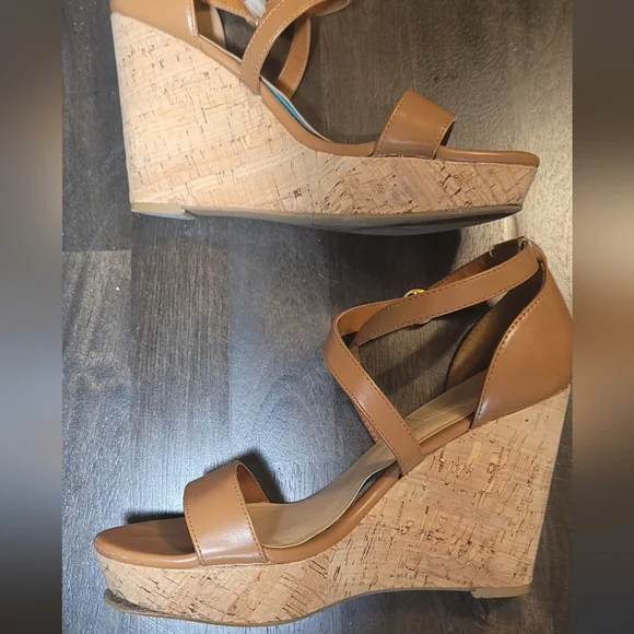 Tommy Hilfiger Brown Wedge Sandals With Cork Platform - Picture 4 of 14